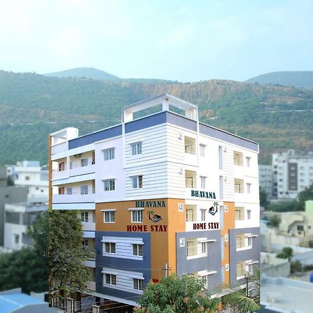 Bhavana Homestay Тирупати Экстерьер фото